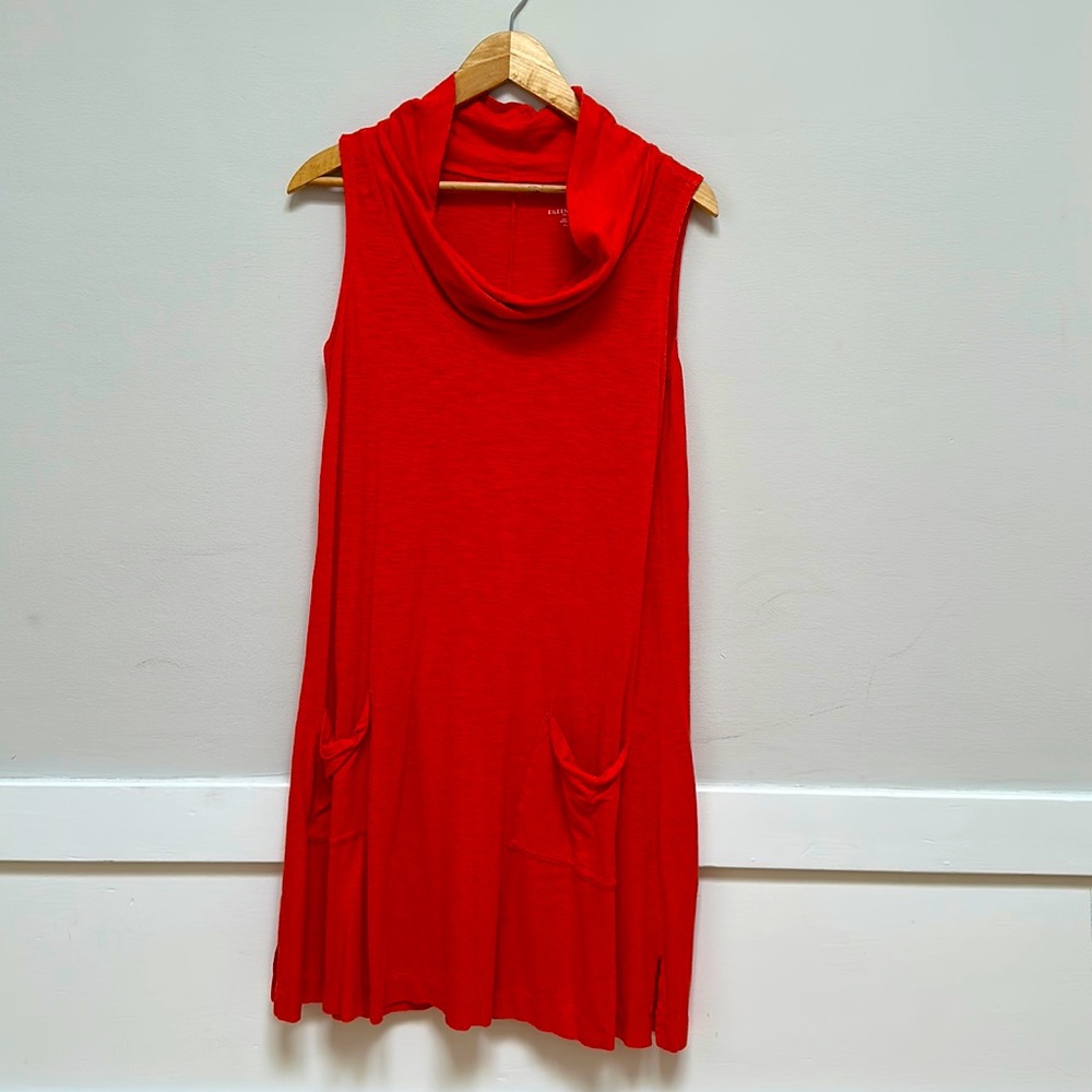 Eileen Fisher Petite sundress. Like new. 2 pockets in the front. Loose fitting.